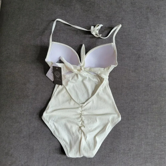 Vince Camuto Ivory Halter Wrap Front Molded Cups One Piece Women's Swims… - Picture 12 of 16